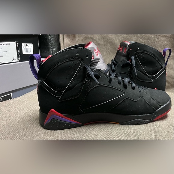 Jordan 7 Retro Raptors (2012) - Picture 7 of 13